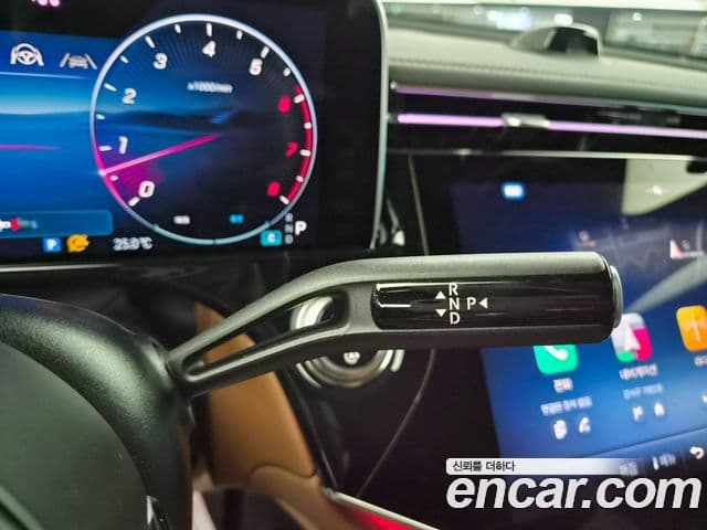 Mercedes-Benz E-Class 2026 — Photo 20/20