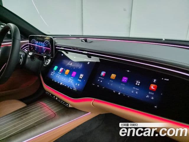 Mercedes-Benz E-Class 2026 — Photo 3/20
