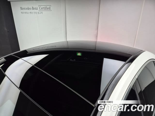 Mercedes-Benz E-Class 2026 — Photo 13/20