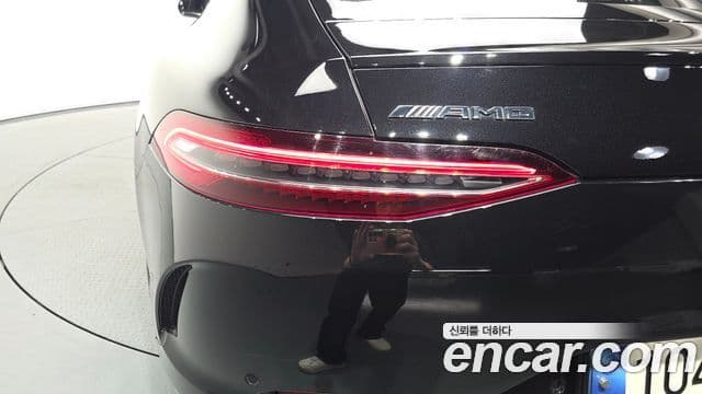 Mercedes-Benz AMG GT 2021 — Şəkil 31/32
