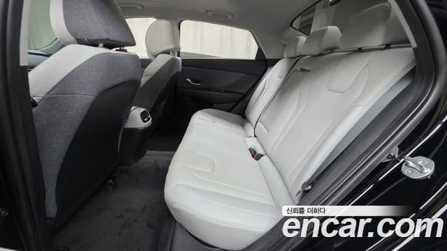 Hyundai Avante 2022 — Фото 12/20