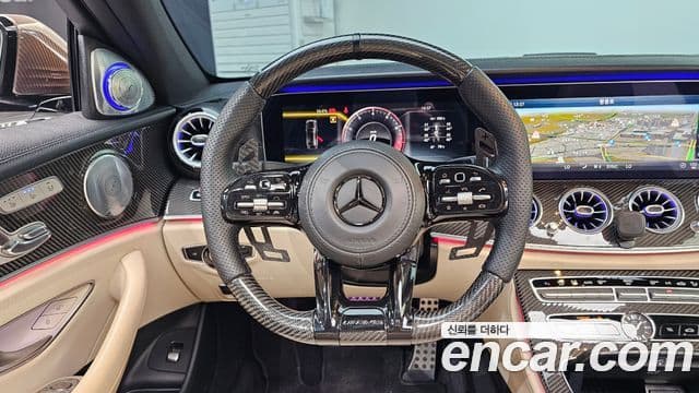 Mercedes-Benz E-Class 2019 — Фото 13/20