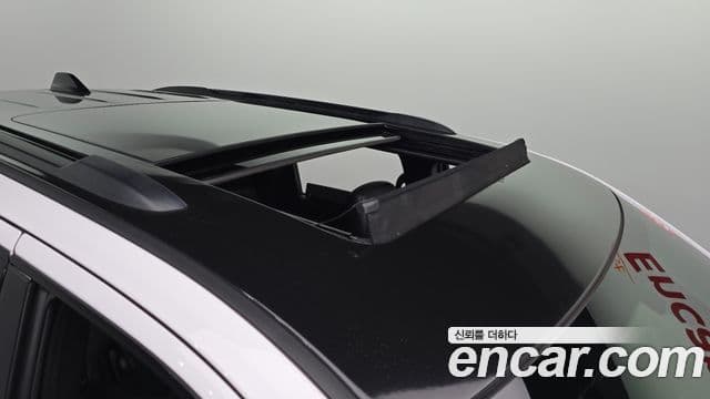 Jeep Grand Cherokee 2021 — Photo 19/30