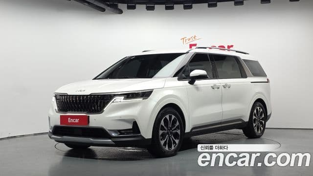 Kia Carnival 2021 — Фото 1/20