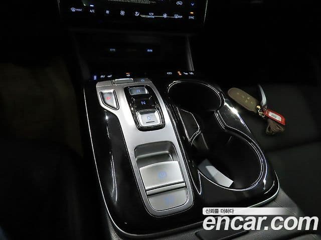 Hyundai Tucson Hybrid 2021 — Photo 19/20