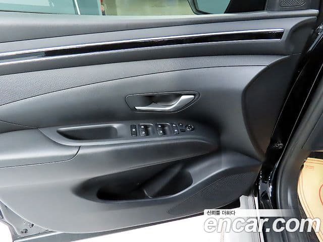 Hyundai Tucson Hybrid 2021 — Photo 15/20