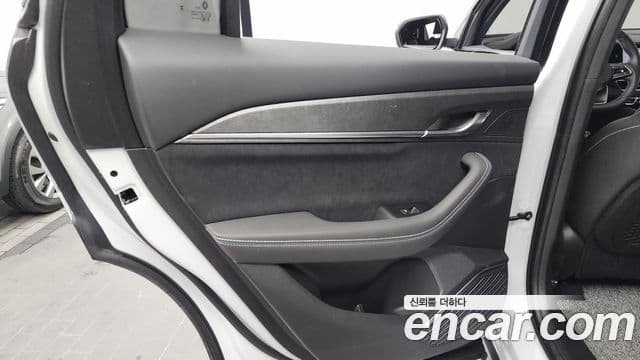 Renault Samsung Grand Koleos 2025 — Şəkil 27/35