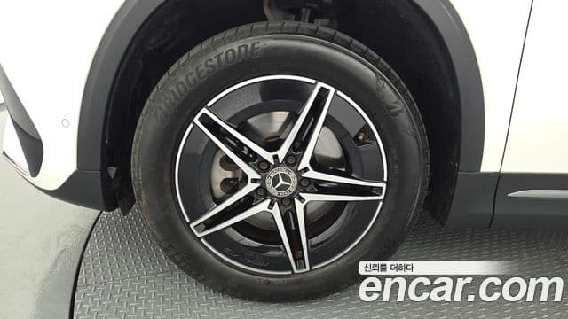 Mercedes-Benz EQA 2023 — ფოტო 7/32