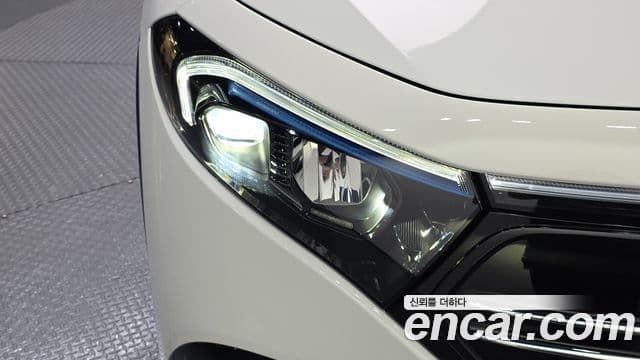 Mercedes-Benz EQA 2023 — ფოტო 12/32