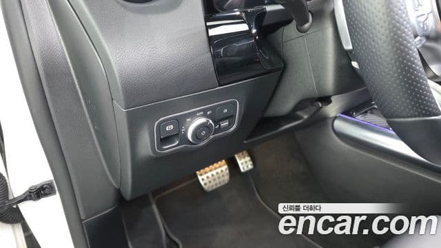 Mercedes-Benz EQA 2023 — ფოტო 8/32