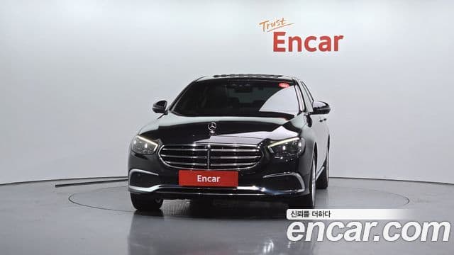 Mercedes-Benz E-Class 2021 — Şəkil 10/30