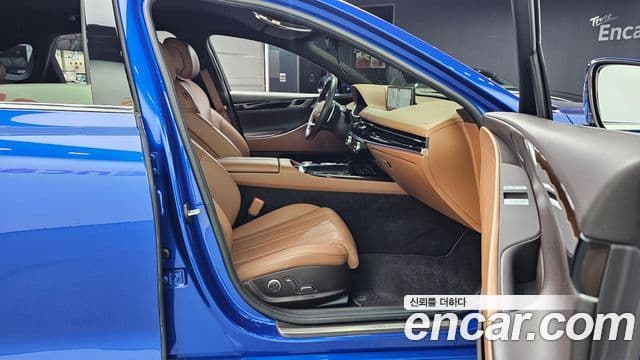 Genesis Electrified G80 2021 — Фото 11/20