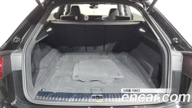 Audi Q7 2025 — Фото 19/20