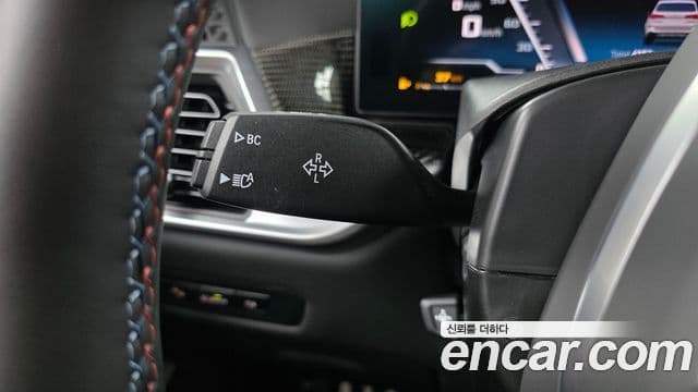BMW X5 2025 — Photo 20/38