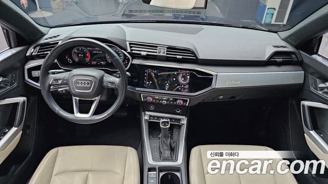 Audi Q3 2023 — Фото 10/20