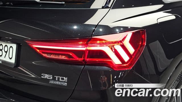 Audi Q3 2023 — Photo 9/31
