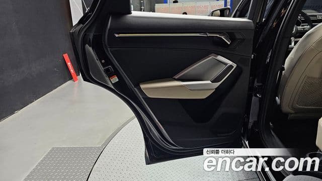 Audi Q3 2023 — Photo 30/31