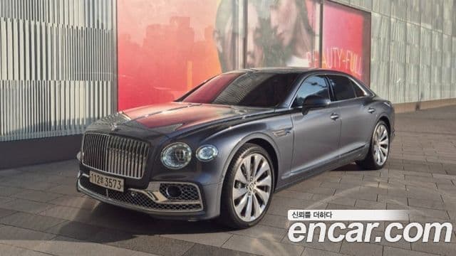 Bentley Flying Spur 2022 — Фото 2/20