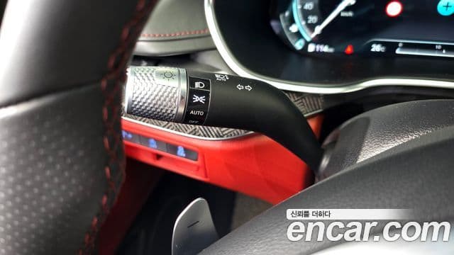Genesis G80 2023 — Şəkil 9/31
