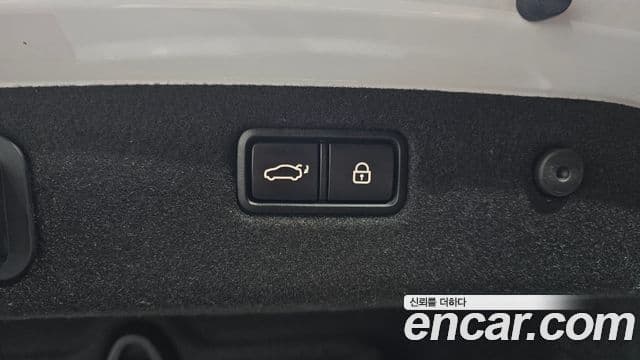 Genesis G70 2019 — Photo 10/32