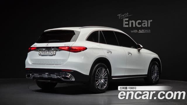 Mercedes-Benz GLC-Class 2023 — Фото 2/20