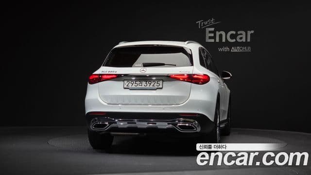 Mercedes-Benz GLC-Class 2023 — Фото 4/20