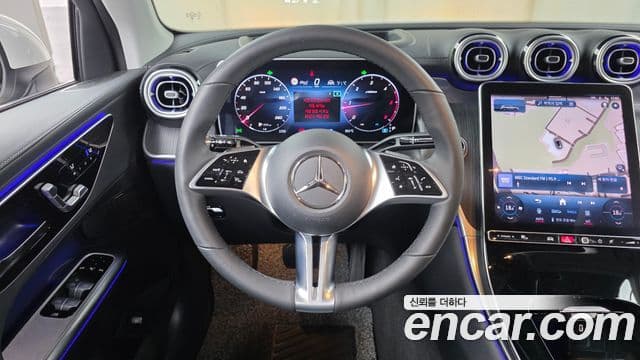 Mercedes-Benz GLC-Class 2023 — Фото 14/20