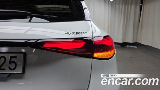 Mercedes-Benz GLC-Class 2023 — Şəkil 18/31