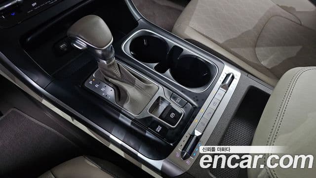 Kia Carnival 2020 — Фото 9/20