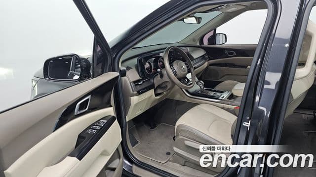 Kia Carnival 2020 — Фото 10/20