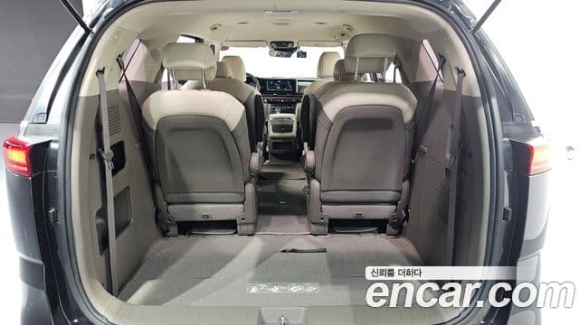 Kia Carnival 2020 — Фото 15/20