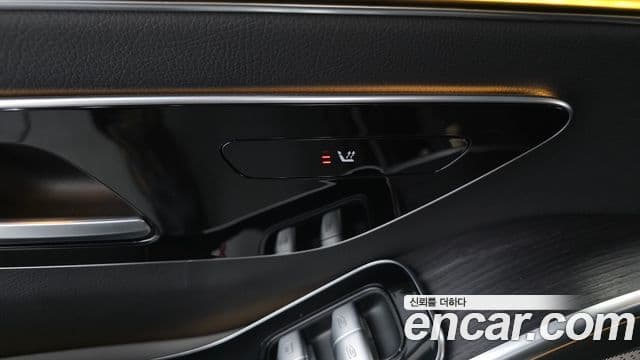Mercedes-Benz S-Class 2021 — Photo 24/35