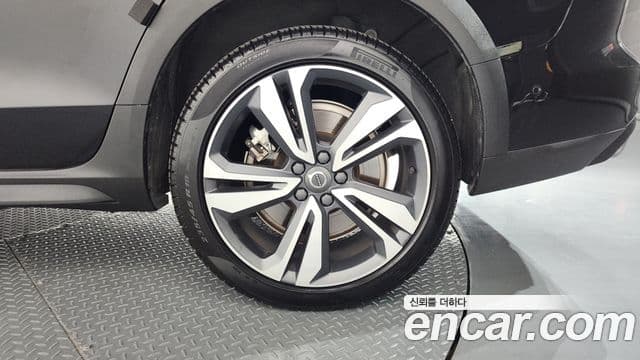 Volvo V60 Cross Country 2021 — Şəkil 32/36