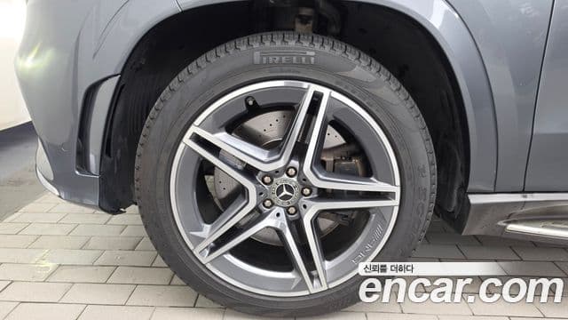 Mercedes-Benz GLS-Class 2021 — Фото 5/20