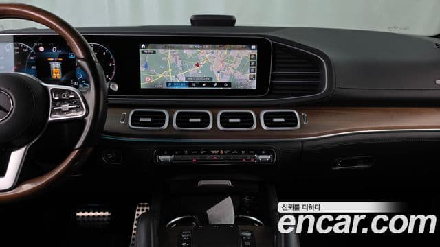 Mercedes-Benz GLS-Class 2021 — Фото 14/20