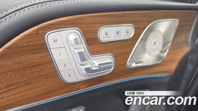Mercedes-Benz GLS-Class 2021 — Фото 16/20