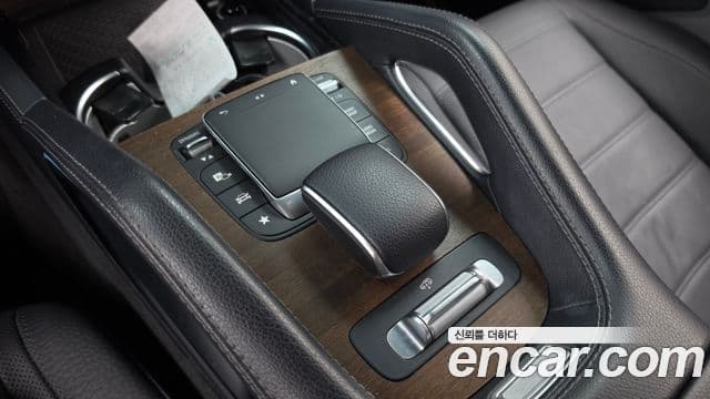Mercedes-Benz GLS-Class 2021 — Şəkil 6/34