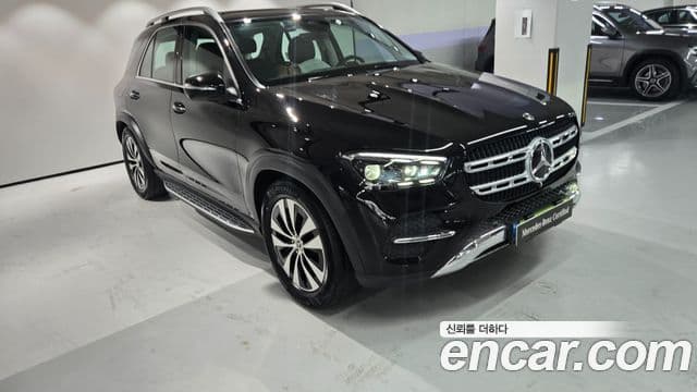 Mercedes-Benz GLE-Class 2026 — Фото 1/20