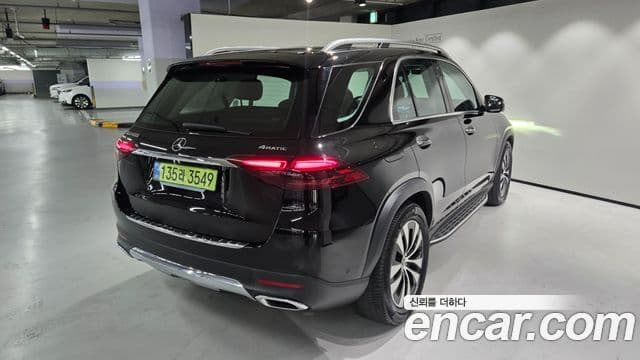 Mercedes-Benz GLE-Class 2026 — Фото 3/20