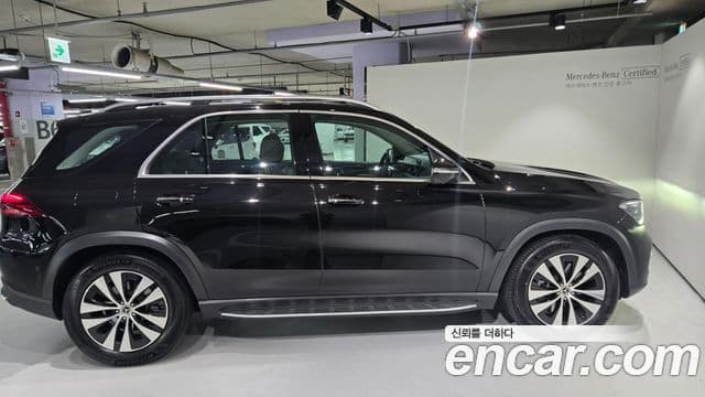 Mercedes-Benz GLE-Class 2026 — Фото 7/20