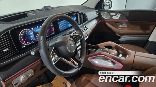 Mercedes-Benz GLE-Class 2026 — Фото 15/20