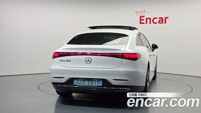 Mercedes-Benz EQS 2022 — ფოტო 25/32