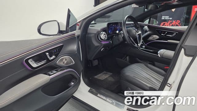 Mercedes-Benz EQS 2022 — ფოტო 10/32