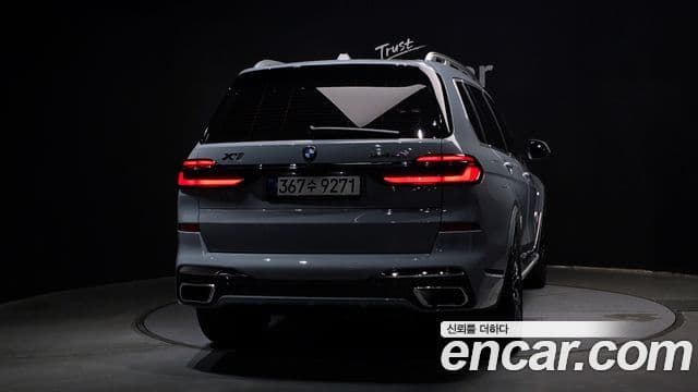 BMW X7 2025 — Фото 4/20