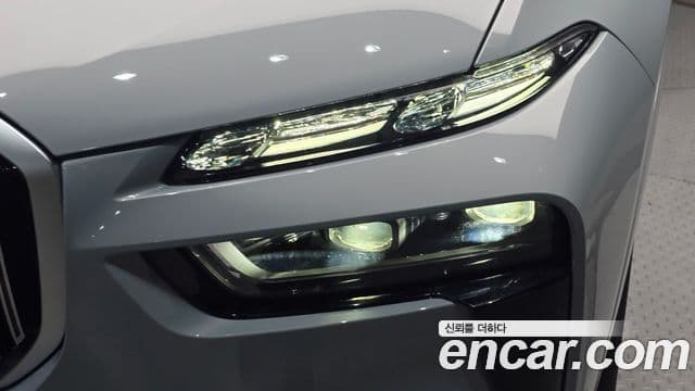 BMW X7 2025 — Photo 16/30