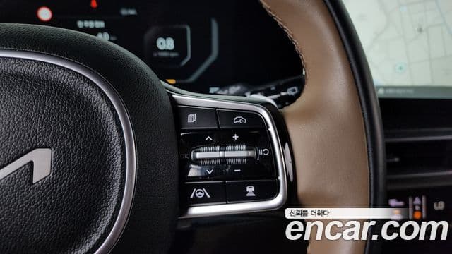 Kia Sorento 2024 — Фото 16/20