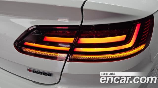 Volkswagen Arteon 2020 — Photo 16/37