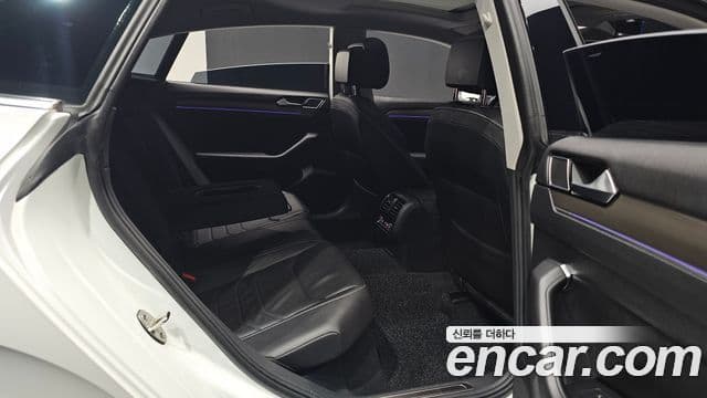Volkswagen Arteon 2020 — Photo 9/37