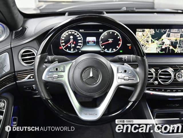 Mercedes-Benz S-Class 2018 — Photo 8/20