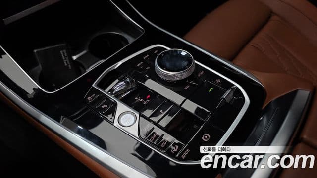 BMW X5 2025 — Фото 9/20